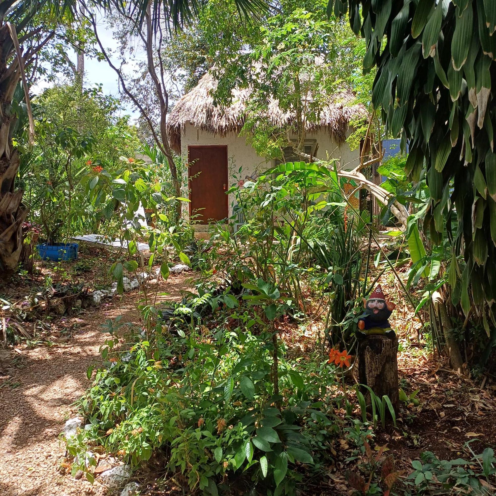 Mayan Bungalow Near Chichen Екстериор снимка
